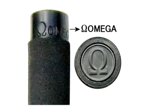 アメリカでは有名なオメガセキュティバトンです。警棒のグリップエンド部にOMEGAロゴマークの刻印があり、コレクターは1本は持っているといわれるほど人気の3段式警棒です。